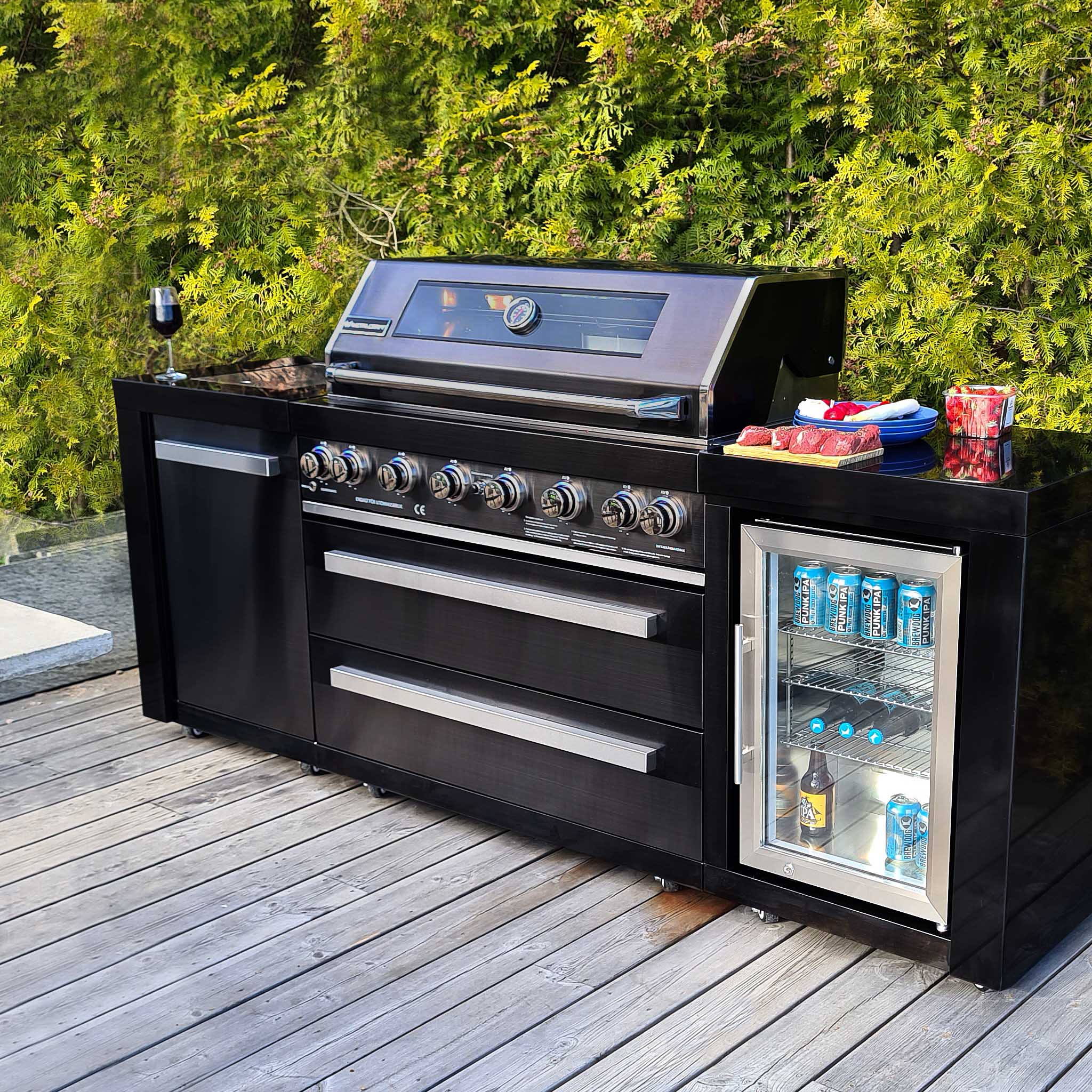 Stor lyxig gasolgrill/utek�k med varmluftsfunktion | Austin Blackline