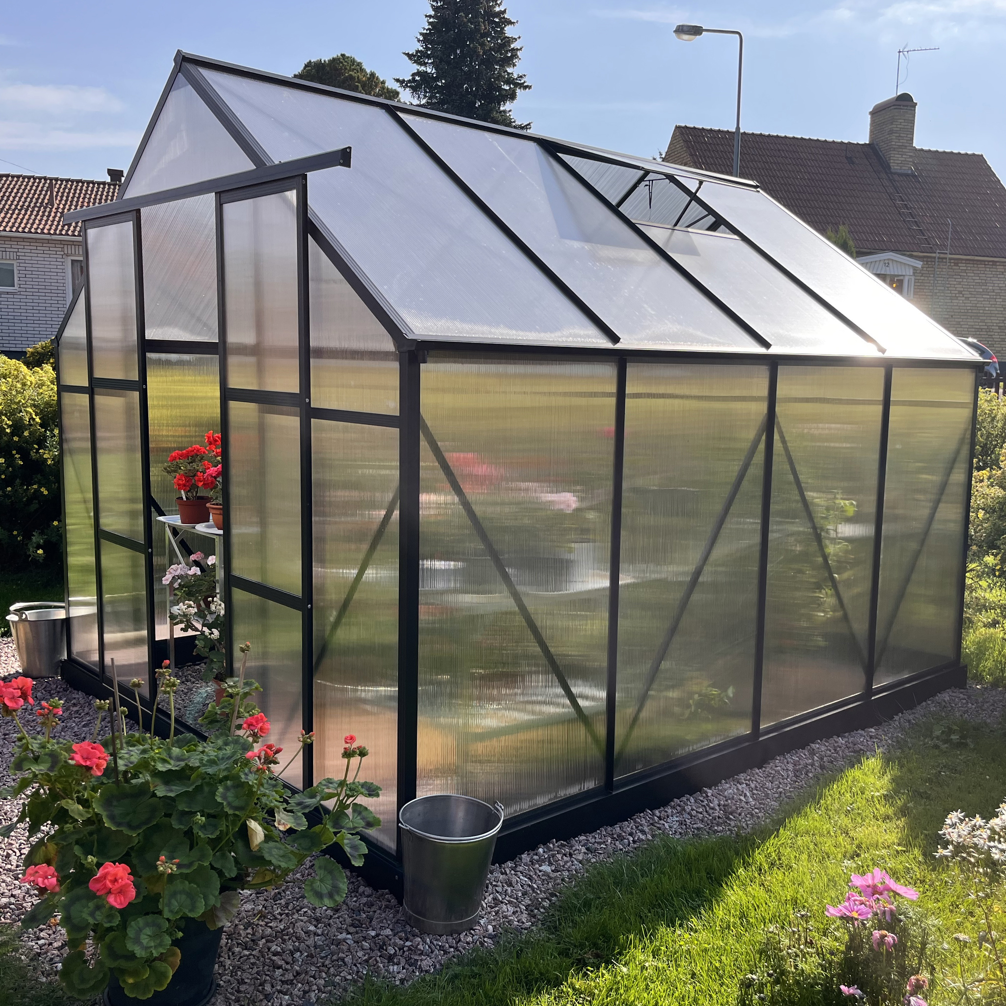 Växthus 7,2m² | 6mm Kanalplast | Hög odlingshöjd Växthus 7,2m² | 6mm Kanalplast | Hög odlingshöjd