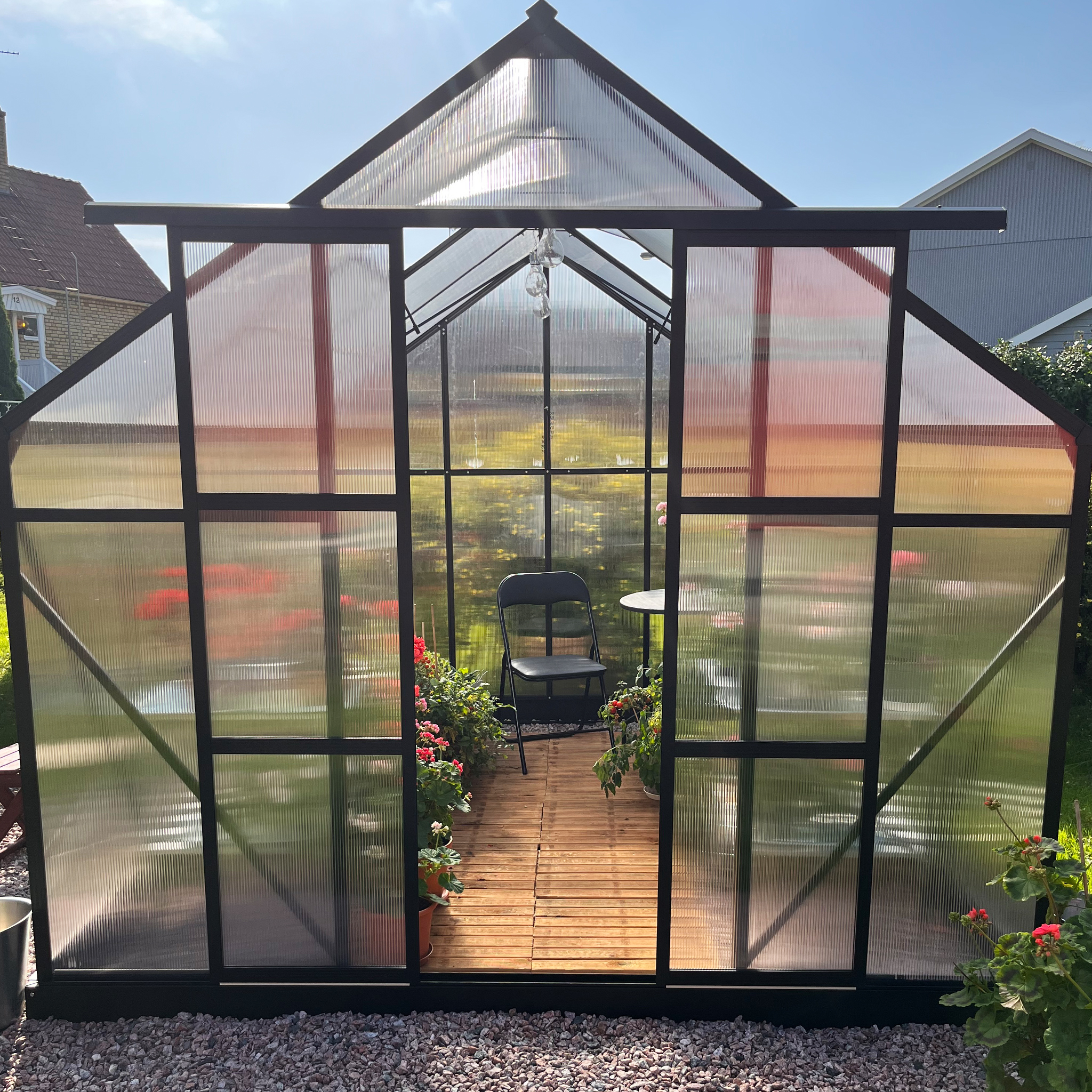 Växthus 7,2m² | 6mm Kanalplast | Hög odlingshöjd Växthus 7,2m² | 6mm Kanalplast | Hög odlingshöjd