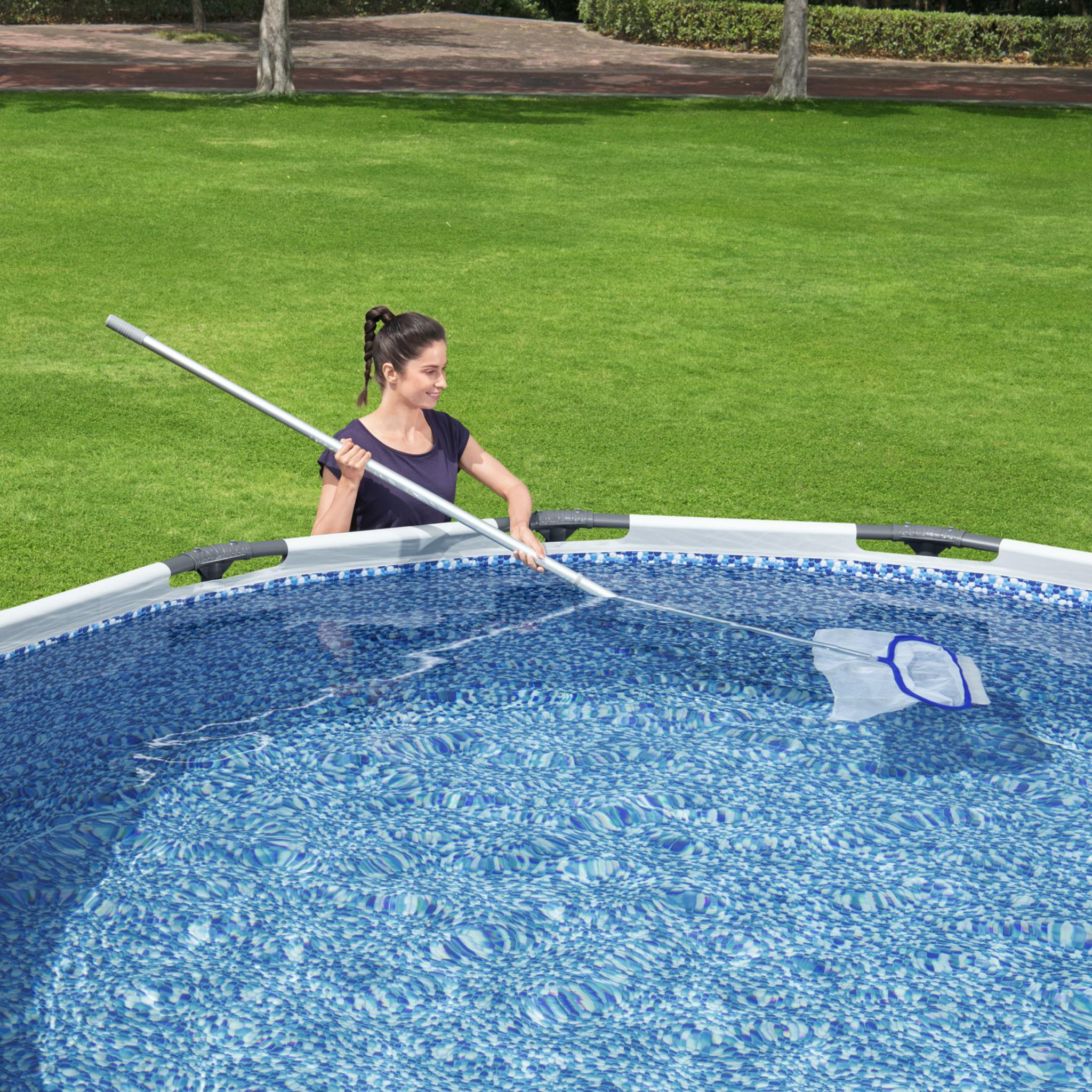 Flowclear AquaRake Deluxe Aluminium | Pool Leaf Skimmer Flowclear AquaRake Deluxe Aluminium | Pool Leaf Skimmer