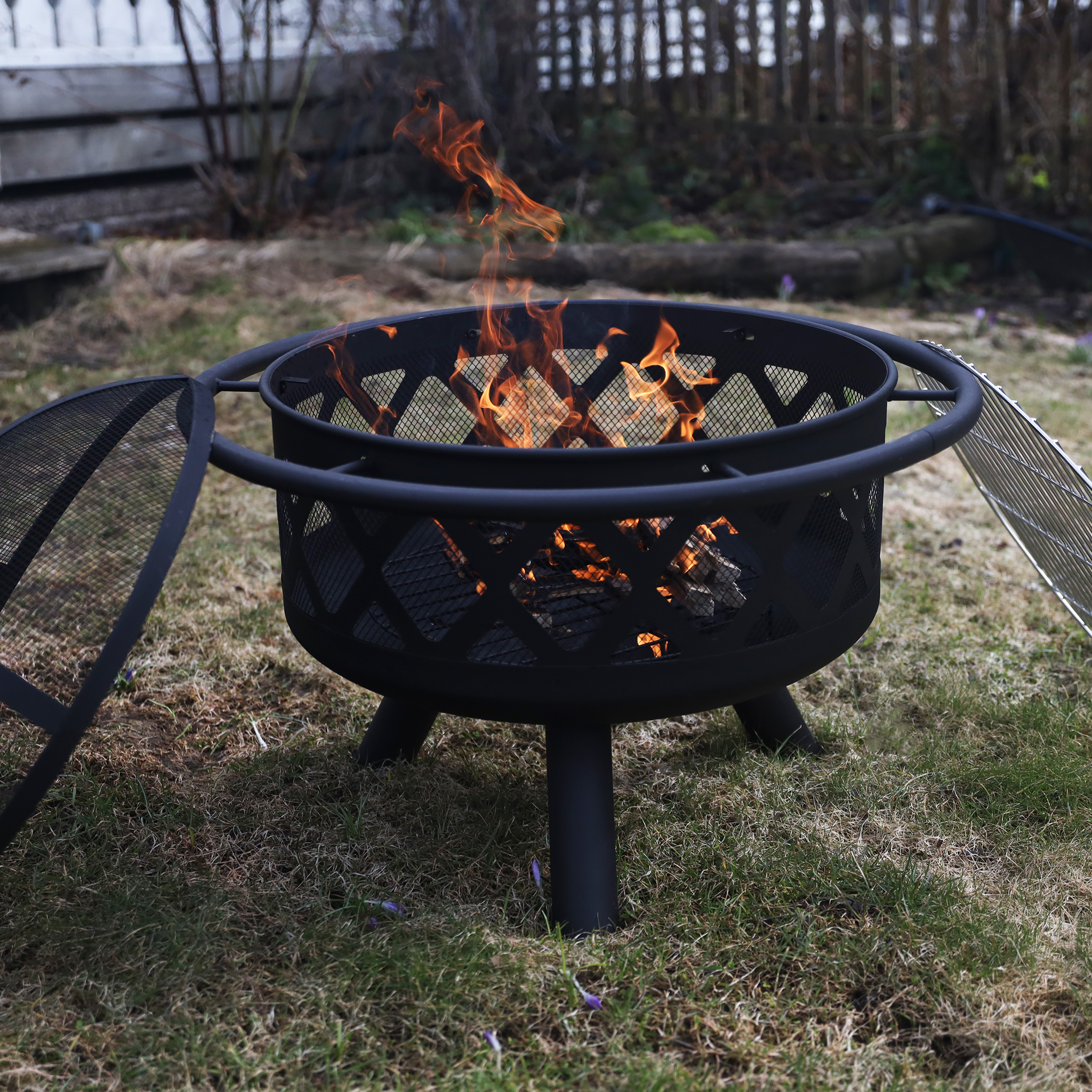 Habanero Eldstad / eldkorg i stål | Portabel grill för utomhusmiljö | Eldsland Habanero Eldstad / eldkorg i stål | Portabel grill för utomhusmiljö | Eldsland