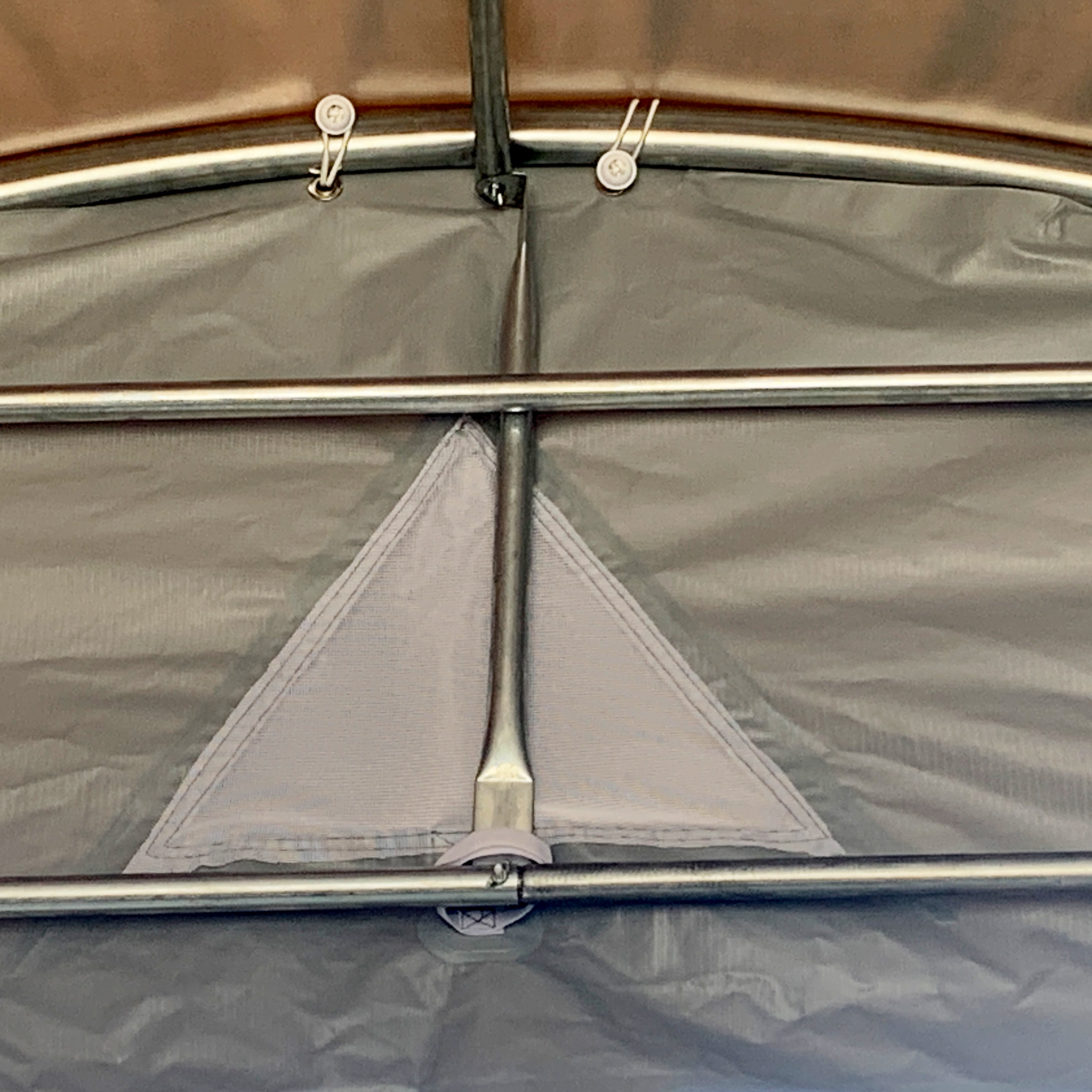 Garagetält 3,5x7,5m | 26,2m² för husbil, husvagn & båt Garagetält 3,5x7,5m | 26,2m² för husbil, husvagn & båt