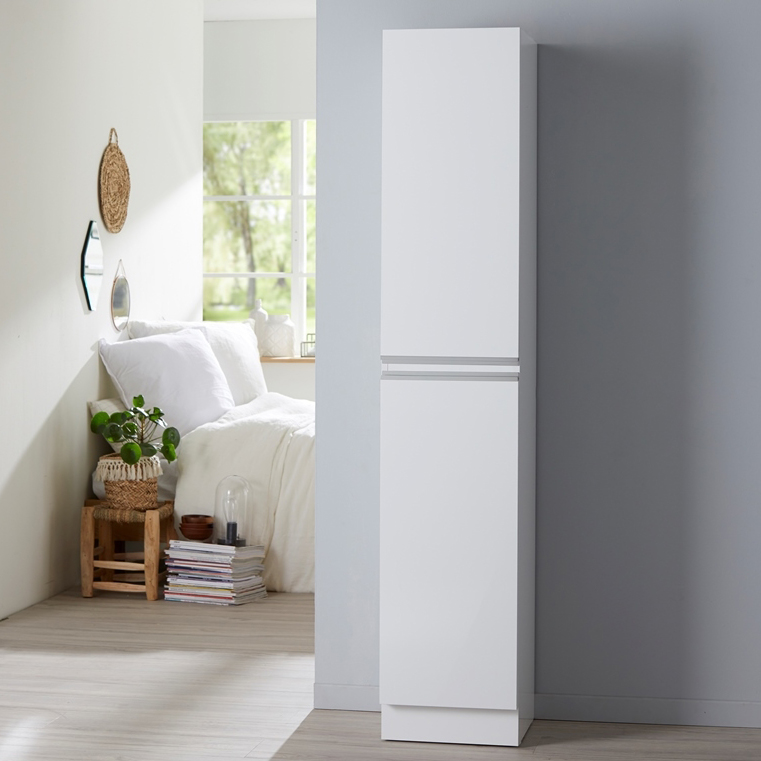 Högskåp badrum 180x30cm | Fyra hyllplan | Golvstående | Vit Högskåp badrum 180x30cm | Fyra hyllplan | Golvstående | Vit