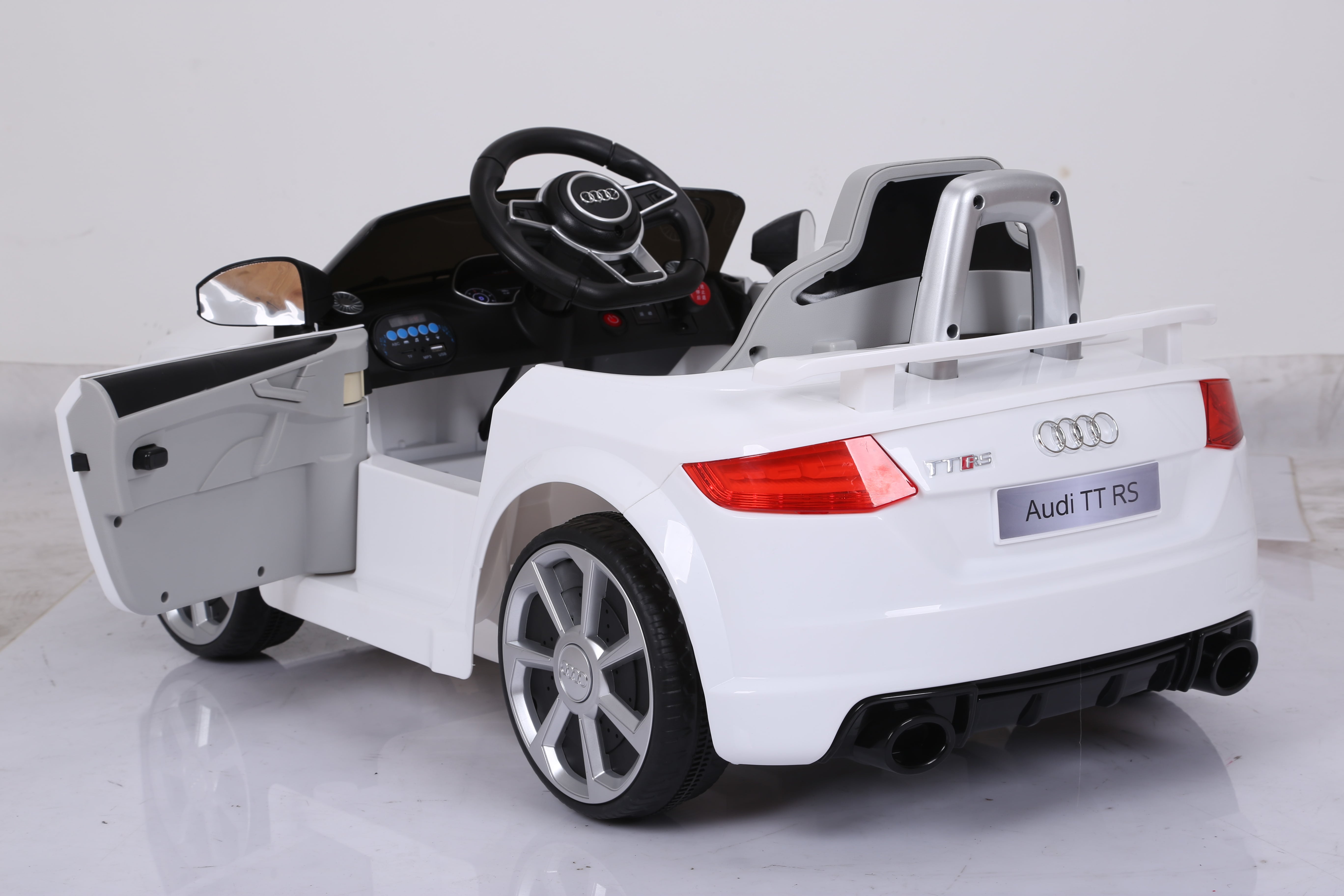 Elbil för Barn | Audi TT RS Roadster | 2.4G Fjärrkontroll | Vit Elbil för Barn | Audi TT RS Roadster | 2.4G Fjärrkontroll | Vit