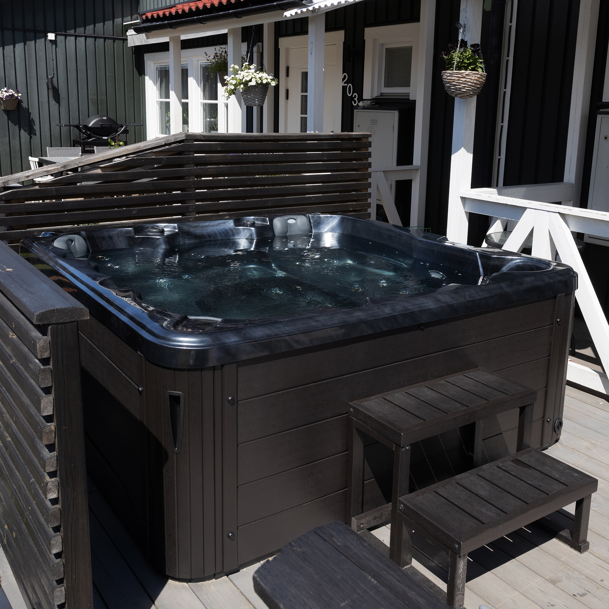 Spabad Poseidon Blackline - 5-6 personer | Lyfco Spabad Poseidon Blackline - 5-6 personer | Lyfco