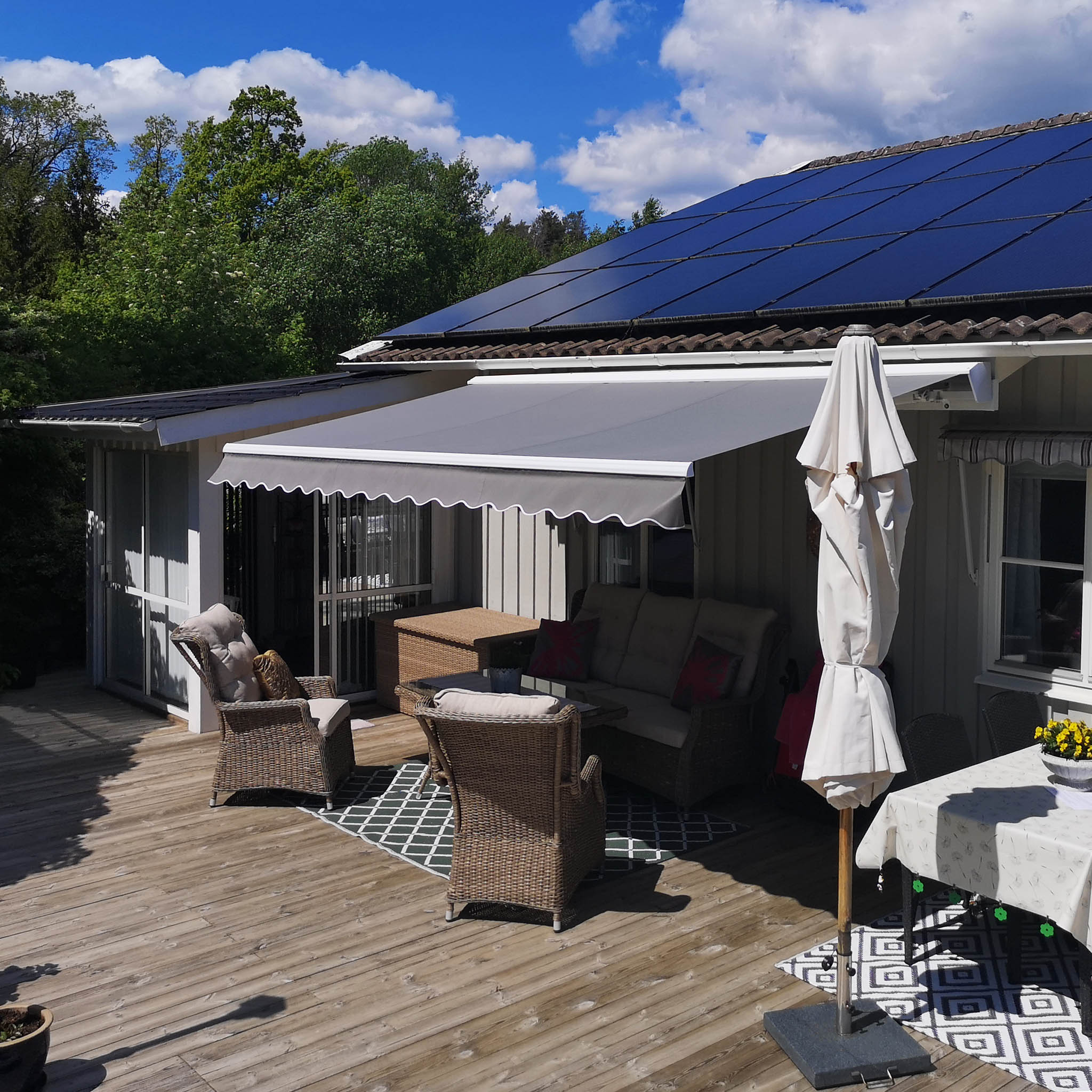 Terrassmarkis 4x3m | Elektrisk motor & fj�rrkontroll | Metalcraft