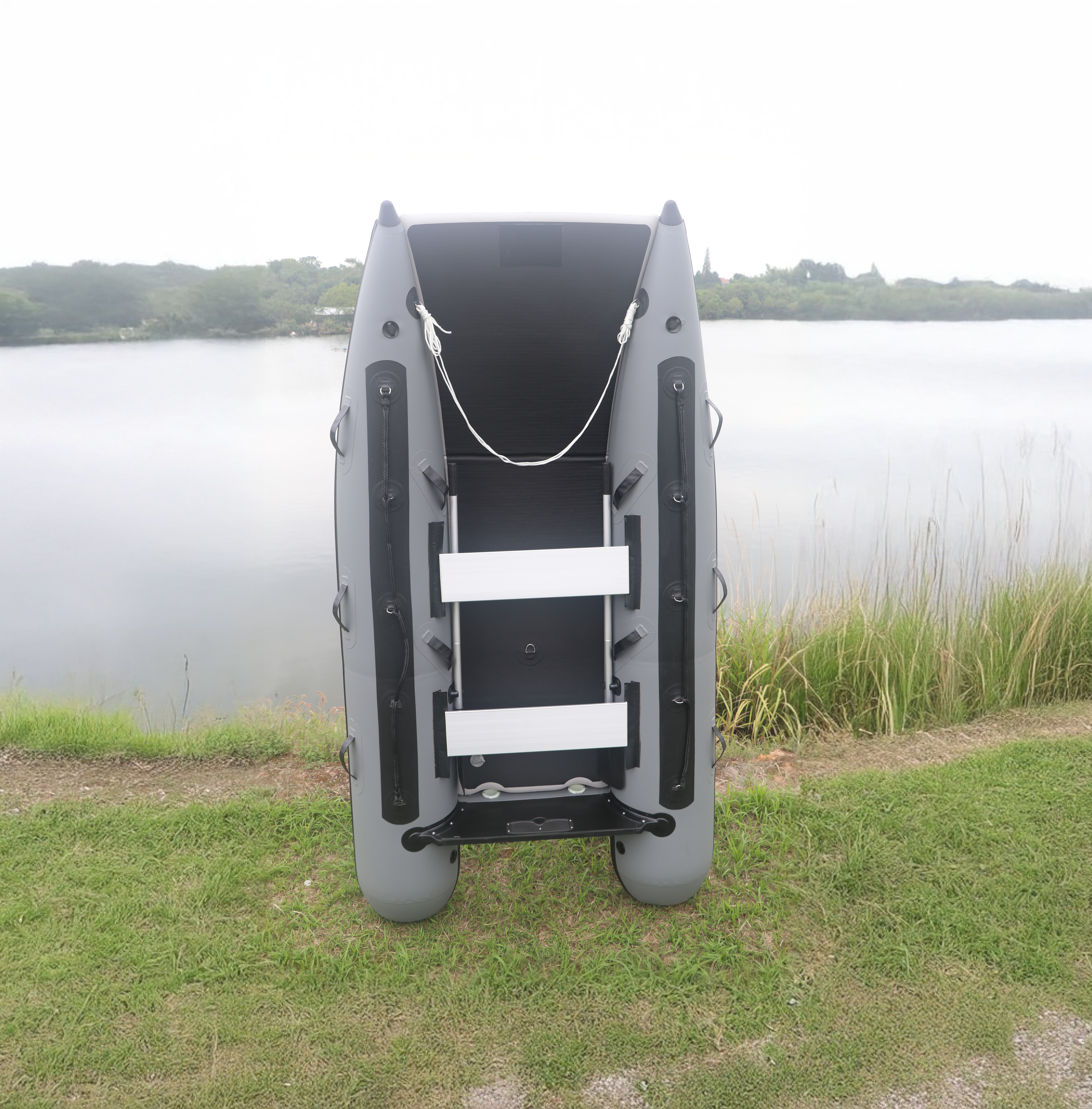 Catamaran 420 cm | För 8 personer | Lyfco Catamaran 420 cm | För 8 personer | Lyfco