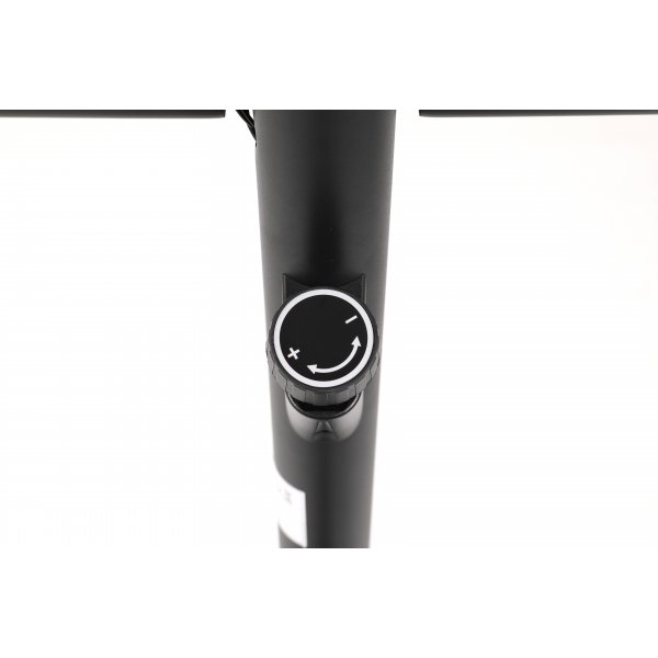 Motionscykel f�r hemmatr�ning med pulssensor och display � Svart