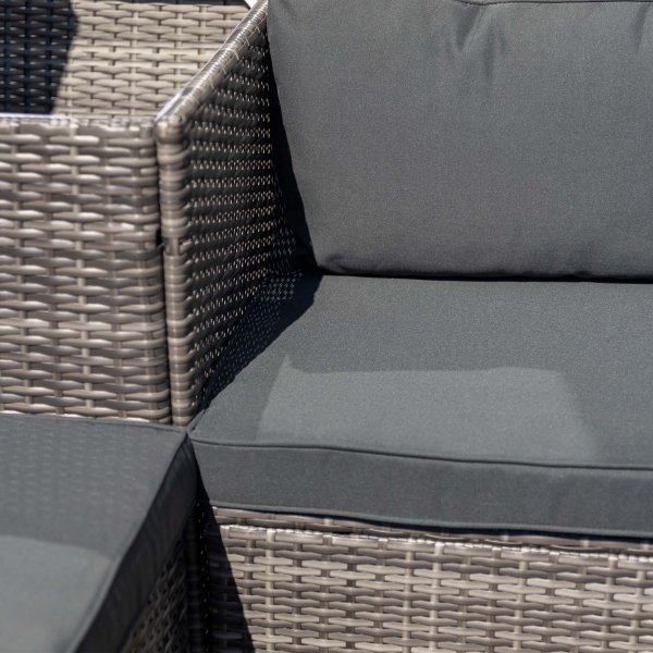 Exklusiv loungegrupp | Inbyggd förvaring | Grå konstrotting | Djursvik - FYNDVARA Exklusiv loungegrupp | Inbyggd förvaring | Grå konstrotting | Djursvik - FYNDVARA