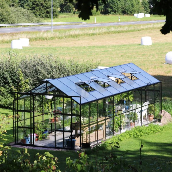 Glasväxthus 17,5 m² | 5 års stormgaranti | 4mm säkerhetsglas Glasväxthus 17,5 m² | 5 års stormgaranti | 4mm säkerhetsglas