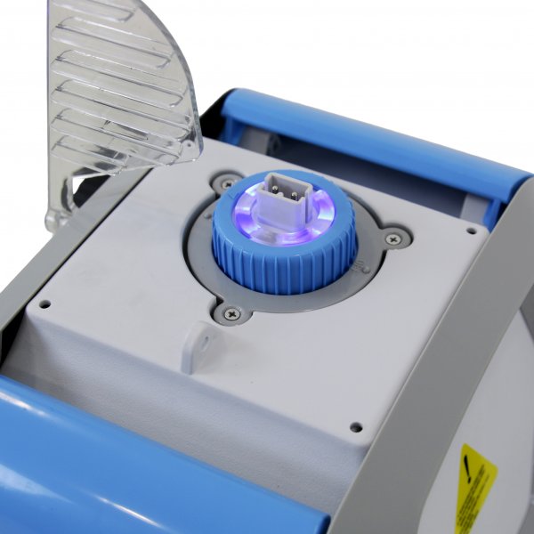 Trådlös poolrobot med litiumbatteri | 10m³/tim | Lyfco Tornado F1 Trådlös poolrobot med litiumbatteri | 10m³/tim | Lyfco Tornado F1