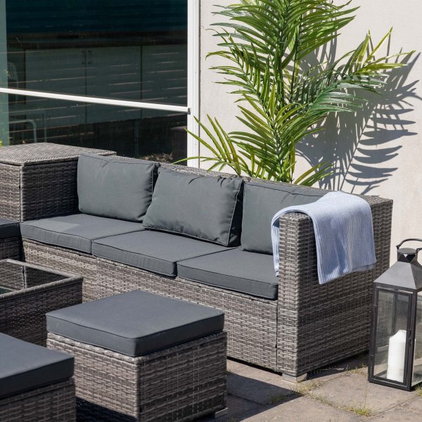 Exklusiv loungegrupp | Inbyggd förvaring | Grå konstrotting | Djursvik - FYNDVARA Exklusiv loungegrupp | Inbyggd förvaring | Grå konstrotting | Djursvik - FYNDVARA