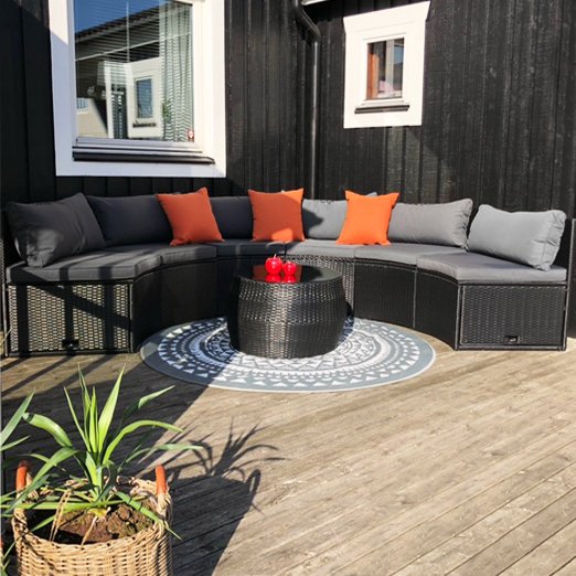 Stor rund loungegrupp | Inbyggd dynfrvaring | 6 sittplatser