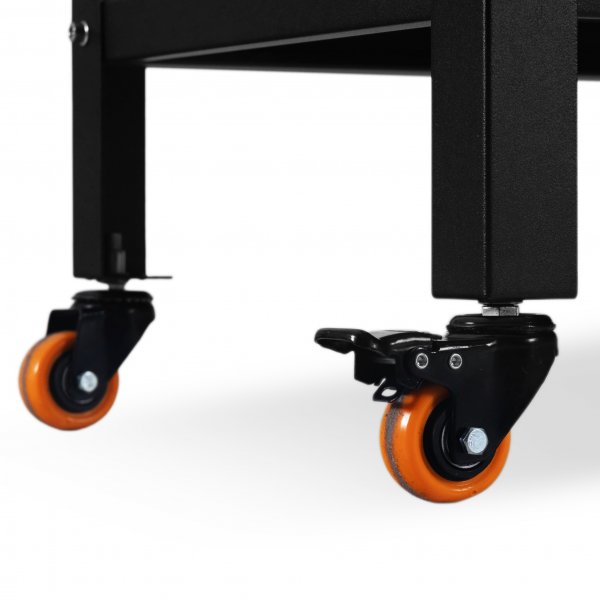 Lagerhylla med skåp och rullvagn Lagerhylla med skåp och rullvagn