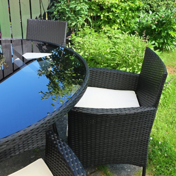 Rund matgrupp utemöbler | 6 stolar | Dynor ingår | Lyfco Tylösand Rund matgrupp utemöbler | 6 stolar | Dynor ingår | Lyfco Tylösand