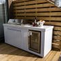 1 Utekök med kylskåp – Vit | Gasolgrill i rostfritt stål med granitbänkskiva (4 brännare) | Alaska