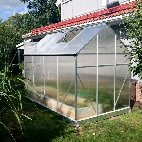 Växthus 5,6m² | Hög odlingshöjd | Kanalplast Växthus 5,6m² | Hög odlingshöjd | Kanalplast