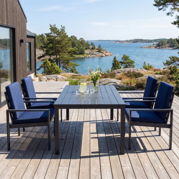 Matgrupp i aluminium | Svart | Bord & 4 stolar |�Hamnviken