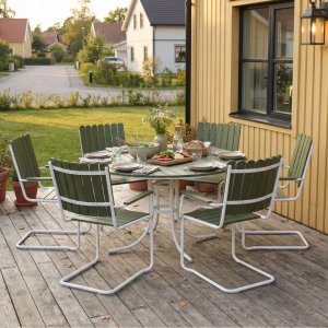 Glänta rund matgrupp utomhus | 6 stolar & Ø135 cm bord | Grön/vit Glänta rund matgrupp utomhus | 6 stolar & Ø135 cm bord | Grön/vit