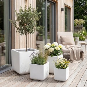 Fiberarmerade utomhuskrukor - Kubformad - Vit
