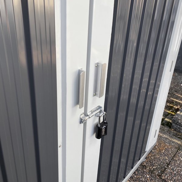 Cykelfrrd 4,2m | 4 cyklar | Lsbart fr utomhusbruk