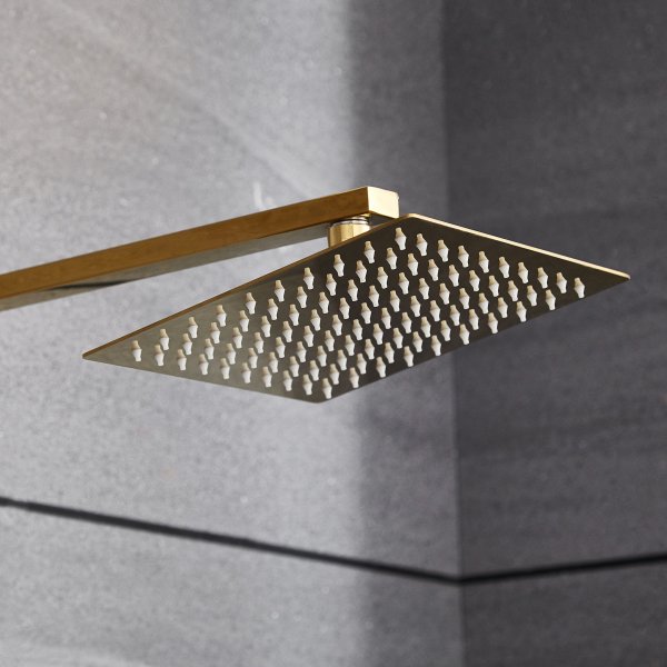 Komplett takduschset med handdusch | Mässing Komplett takduschset med handdusch | Mässing