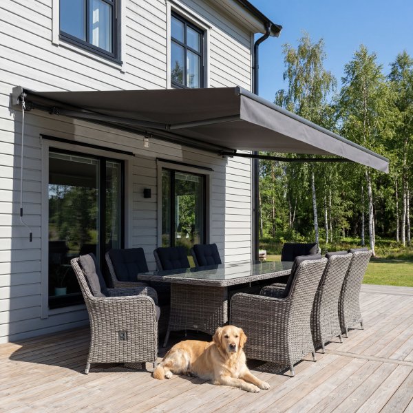 Terrassmarkis halvkassett 4x3 m | Motor & fj�rrkontroll | M�rkgr�