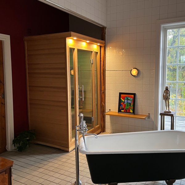 Bastu inomhus för 2 personer | Fullhöjd 210cm | Hamina Bastu inomhus för 2 personer | Fullhöjd 210cm | Hamina