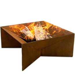 Eldstad i cortenst�l | F�r utomhusmilj� | Kantig