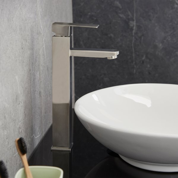 Tv�ttst�llsblandare | Borstat rostfritt st�l