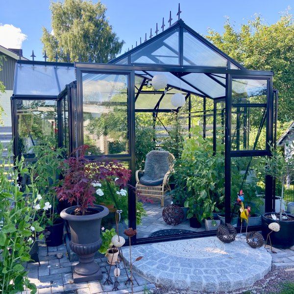 T-format glasvxthus 12,8m | 4mm skerhetsglas | 5 rs stormgaranti