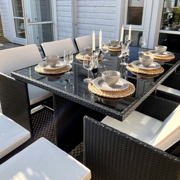 Matgrupp utemöbler | 10 sittplatser | Konstrotting | Lyfco Skärhamn Matgrupp utemöbler | 10 sittplatser | Konstrotting | Lyfco Skärhamn