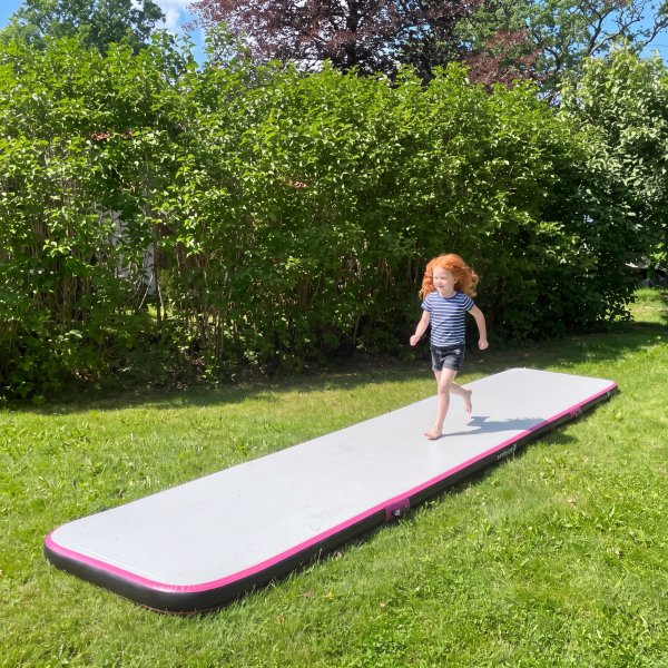 AirTrack | Luftvoltbana | Smidig montering och förvaring | 3x1m | Rosa AirTrack | Luftvoltbana | Smidig montering och förvaring | 3x1m | Rosa