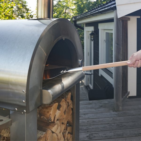 Vedeldad pizzaugn f�r hemmabruk | Milano