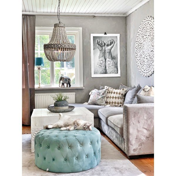 O&J taklampa | Elegant takkrona i trä och metall med handgjorda detaljer O&J taklampa | Elegant takkrona i trä och metall med handgjorda detaljer