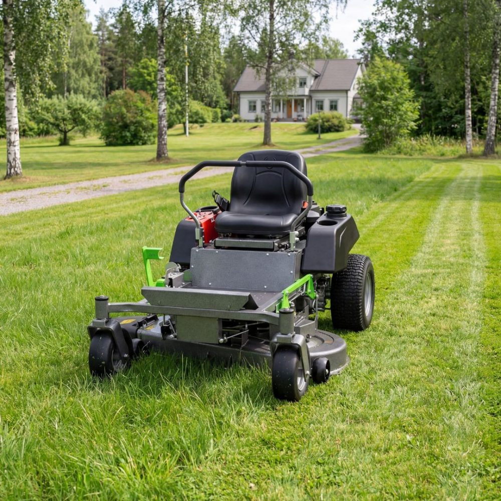 zero turn åkgräsklippare 107 cm  546 cc loncin-motor  hydro-gear zt-2200  gmzt42ml