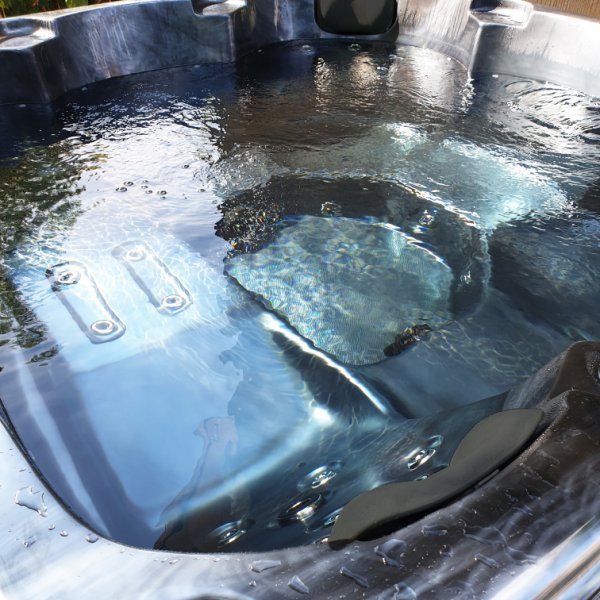 Spabad Poseidon Blackline  56 personer | Lucite akryl, Gecko cirkulationspump & Balboa system | 2026