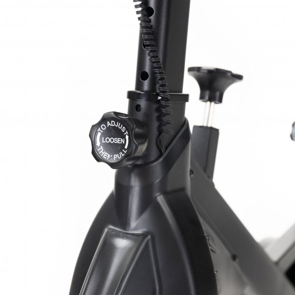 Spinningcykel med träningsdator | 8kg svänghjul | Trekkrunner TR102 Spinningcykel med träningsdator | 8kg svänghjul | Trekkrunner TR102