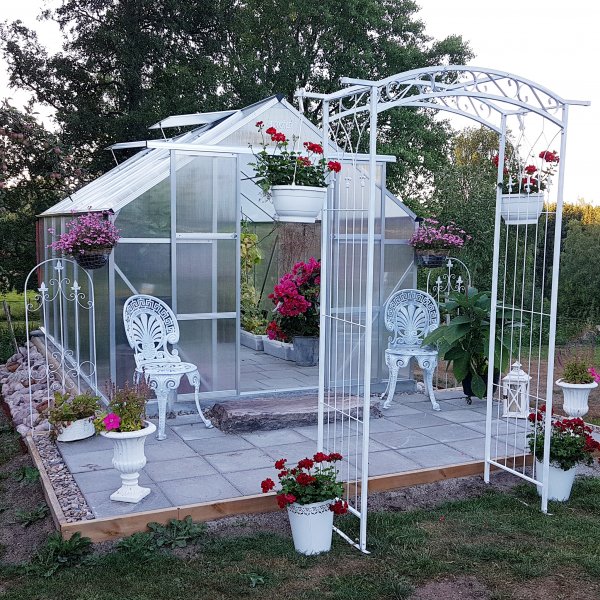 Växthus 10,7m² | Hög odlingshöjd | 6mm kanalplast Växthus 10,7m² | Hög odlingshöjd | 6mm kanalplast