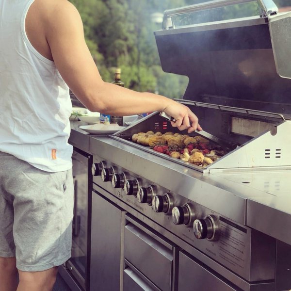 Stor rostfri gasolgrill/utekk med varmluftsfunktion | New Orleans