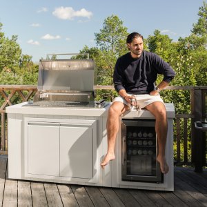Utekök med kylskåp – Vit | Gasolgrill i rostfritt stål med granitbänkskiva (4 brännare) | Alaska Utekök med kylskåp – Vit | Gasolgrill i rostfritt stål med granitbänkskiva (4 brännare) | Alaska