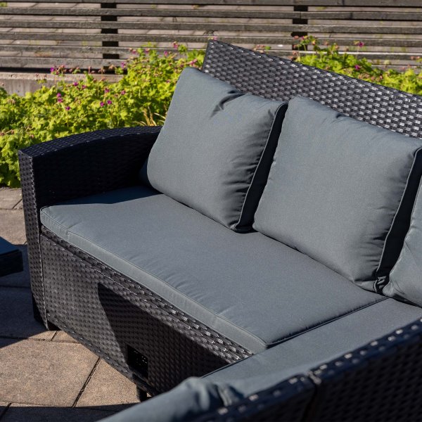 Exklusiv loungegrupp | Inbyggd förvaring | Lyfco Tanumshede Exklusiv loungegrupp | Inbyggd förvaring | Lyfco Tanumshede