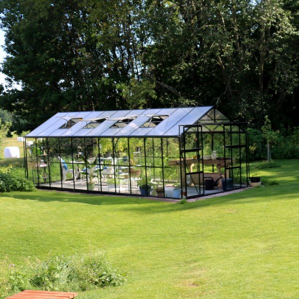 Glasväxthus 17,5 m² | 5 års stormgaranti | 4mm säkerhetsglas Glasväxthus 17,5 m² | 5 års stormgaranti | 4mm säkerhetsglas