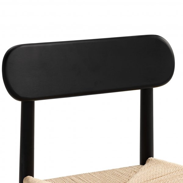 Matstol i robust trä | 2-pack | Gislöv - Svart/natur Matstol i robust trä | 2-pack | Gislöv - Svart/natur