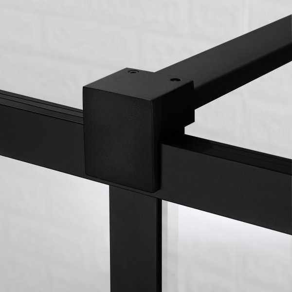 Stilren duschvägg med svart spröjs | 6mm säkerhetsglas Stilren duschvägg med svart spröjs | 6mm säkerhetsglas