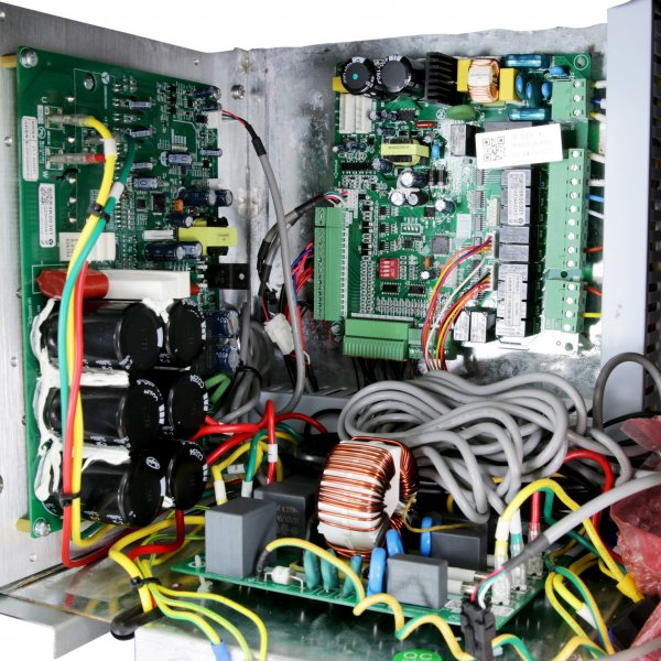 Luft-vatten v�rmepump 24kW | Klarar -30�C | V�rmer 300m� | Inverter | WiFi