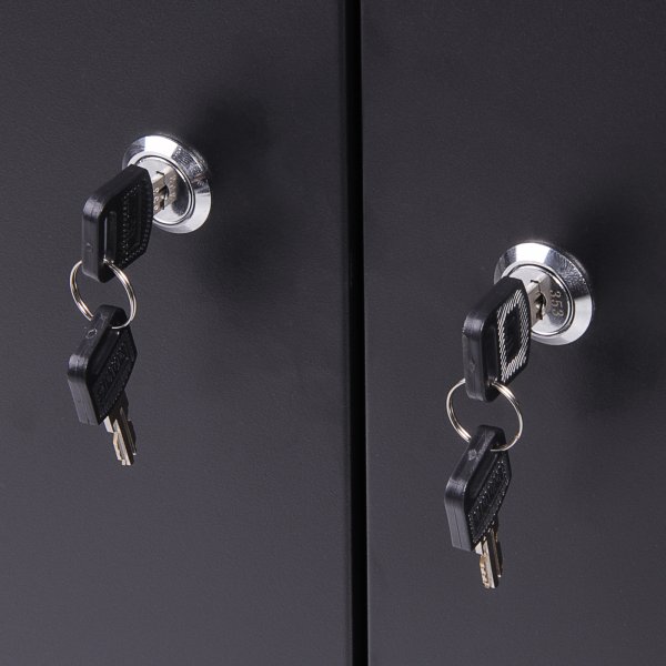 Stort vggskp med inbyggd verktygstavla