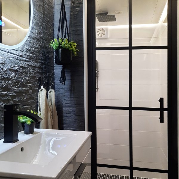 Duschdrr i industridesign | Nanobehandlad | 6mm skerhetsglas