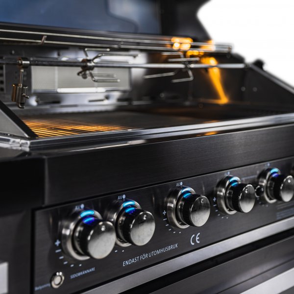 Stor lyxig gasolgrill/utek�k med varmluftsfunktion | Austin Blackline - FYNDVARA