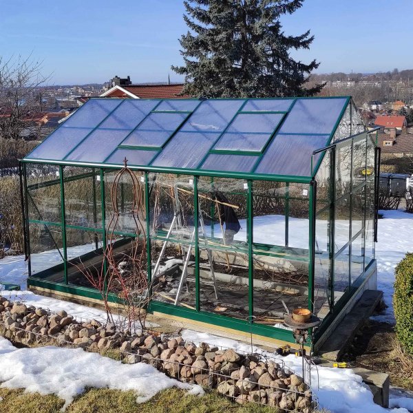 Vxthus 9,6 m | 4mm skerhetsglas | 5 rs stormgaranti